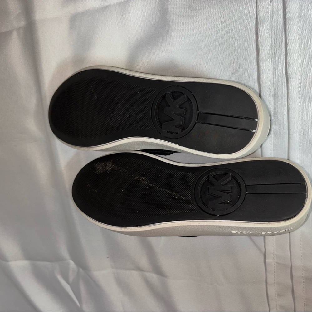 Michael Kors Women's Teddi Slip-On Sneaker Slip-On Shoes Size 7 - Picture 7 of 9
